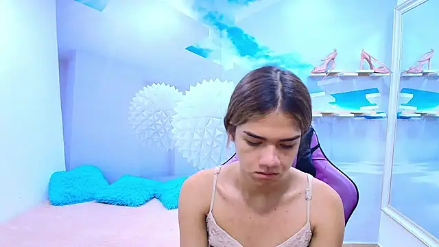 DEMI LEED online show from February 21, 11:56 am