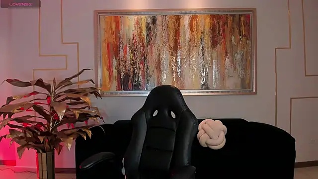 Snapshot of AbbyDalton chatting on October 20, 6:19 pm AbbyDalton online show from October 20, 6:19 pm