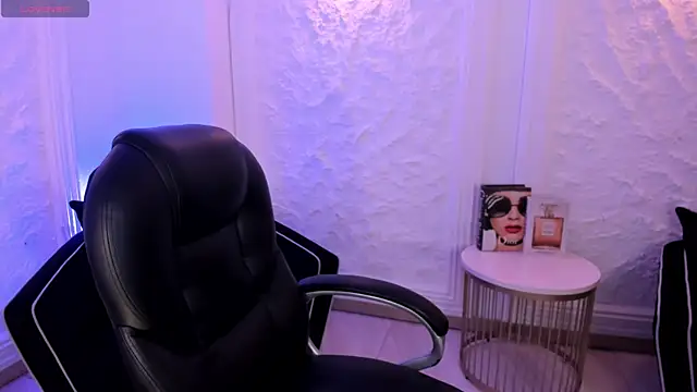 AbbyDalton online show from March 29, 11:34 am