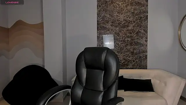 Snapshot of AbbyDalton chatting on November 5, 6:22 pm AbbyDalton online show from November 5, 6:22 pm