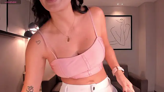 Snapshot of AbbyDalton chatting on November 10, 6:13 pm AbbyDalton online show from November 10, 6:13 pm