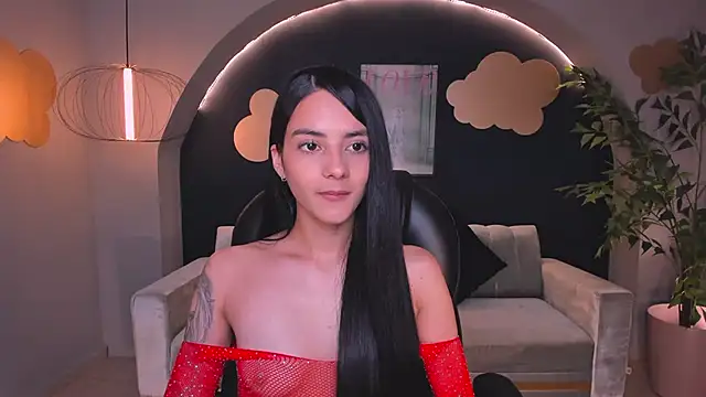 Snapshot of HannahJamesX chatting on January 11, 9:57 pm HannahJamesX online show from January 11, 9:57 pm