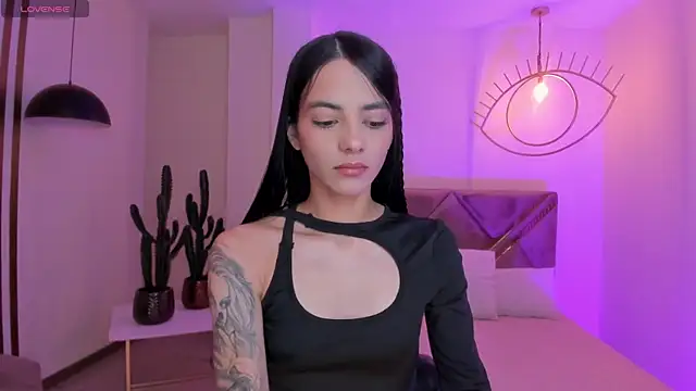 Snapshot of HannahJamesX chatting on October 16, 7:22 pm HannahJamesX online show from October 16, 7:22 pm