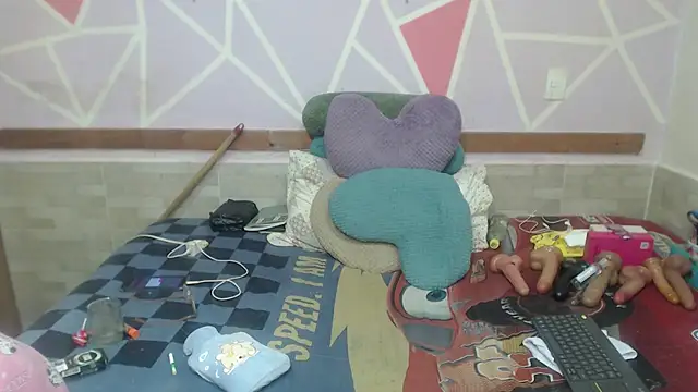 Lena lawson online show from February 8, 6:00 am