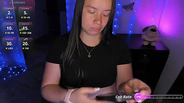 milysauria1 online show from November 6, 10:19 am