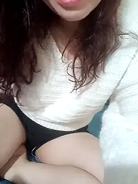 Snapshot of _LanTran chatting on February 21, 5:46 am LanTran online show from February 21, 5:46 am
