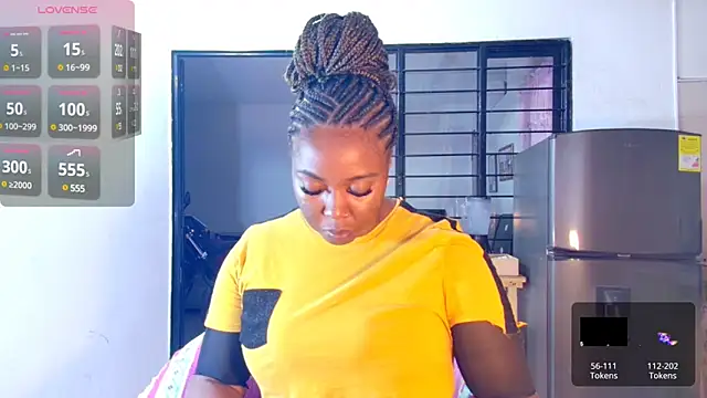 Snapshot of CiaraEbony chatting on March 11, 12:44 am CiaraEbony online show from March 11, 12:44 am