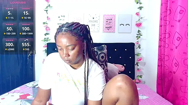 CiaraEbony online show from November 2, 2:49 am