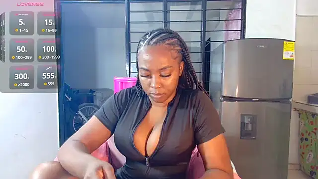 CiaraEbony online show from January 9, 12:06 am