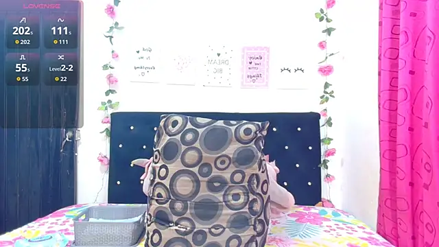 CiaraEbony online show from March 6, 12:05 am