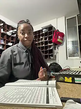 CiaraEbony online show from May 27, 12:20 am