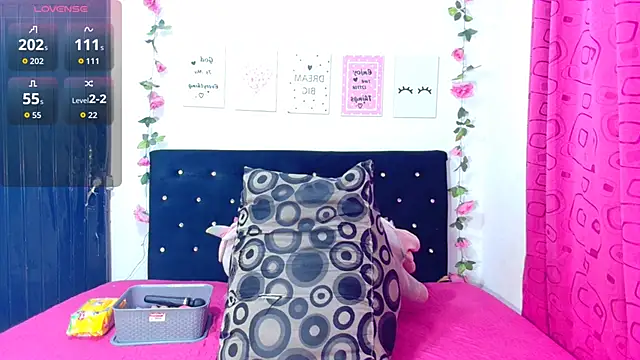 CiaraEbony online show from October 23, 2:10 am