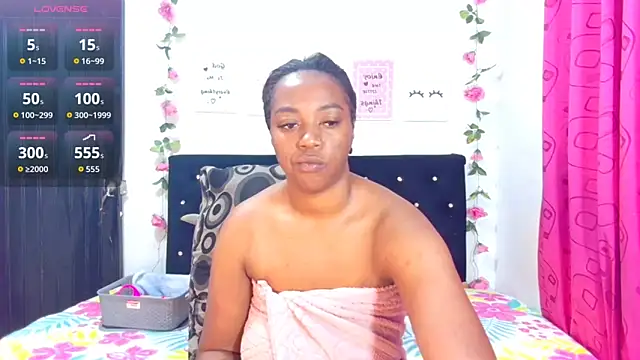 CiaraEbony online show from March 20, 9:10 am