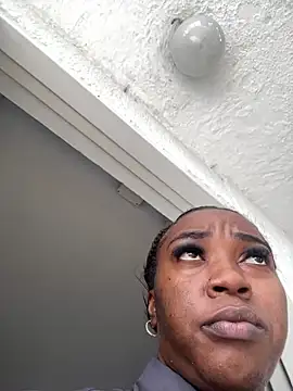 CiaraEbony online show from May 18, 8:02 pm