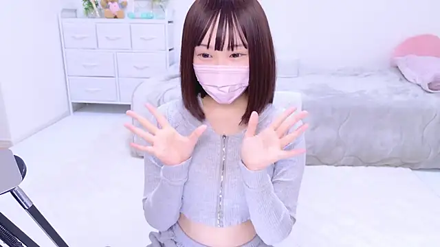 x-naru-x online show from January 21, 9:15 pm