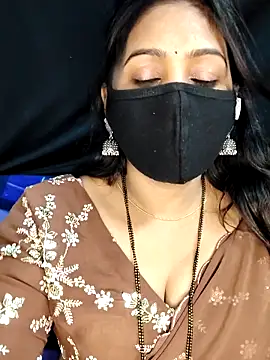 Monalisha G online show from April 5, 9:10 pm