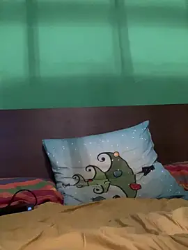 tubfunaske online show from December 22, 4:40 pm