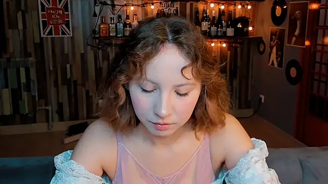 Snapshot of JasmineMilko chatting on November 14, 5:11 am JasmineMilko online show from November 14, 5:11 am