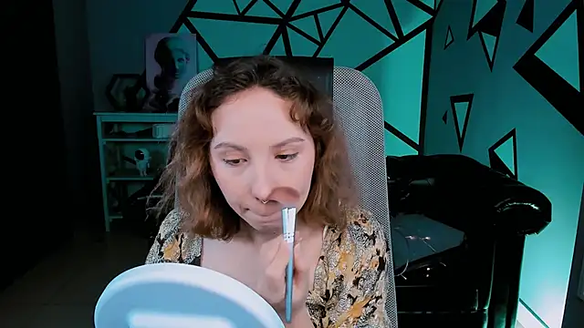 Snapshot of JasmineMilko chatting on November 19, 5:07 am JasmineMilko online show from November 19, 5:07 am