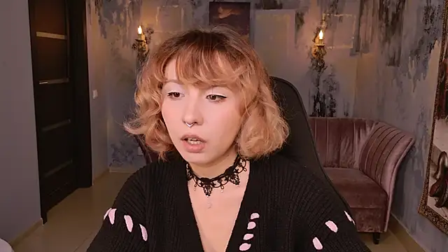 Snapshot of JasmineMilko chatting on September 10, 5:06 am JasmineMilko online show from September 10, 5:06 am