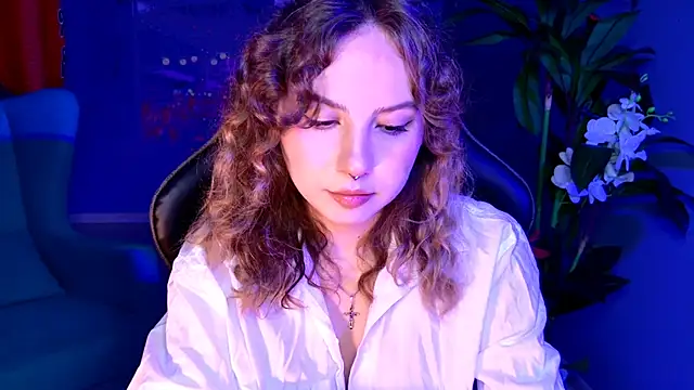 Snapshot of JasmineMilko chatting on July 11, 5:08 am JasmineMilko online show from July 11, 5:08 am
