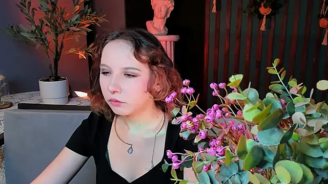 Snapshot of JasmineMilko chatting on November 15, 5:11 am JasmineMilko online show from November 15, 5:11 am