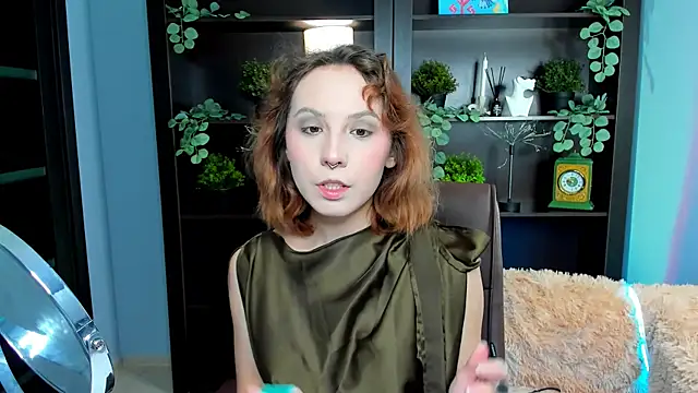 Snapshot of JasmineMilko chatting on November 20, 5:08 am JasmineMilko online show from November 20, 5:08 am