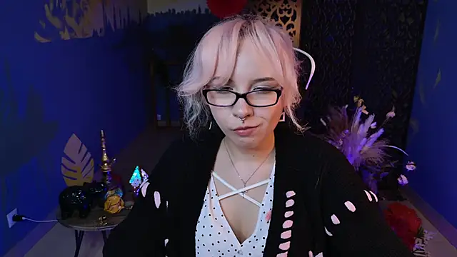 Snapshot of JasmineMilko chatting on February 16, 11:16 am JasmineMilko online show from February 16, 11:16 am