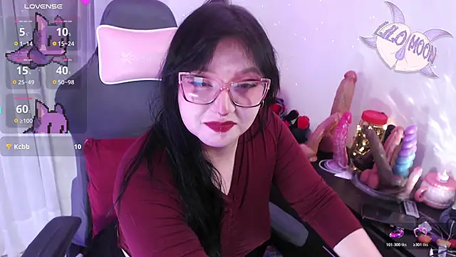 LiloMoon69 online show from April 13, 2:37 am