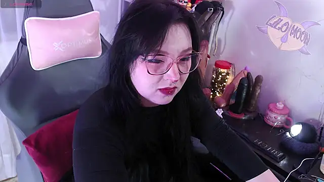 LiloMoon69 online show from September 27, 1:17 pm