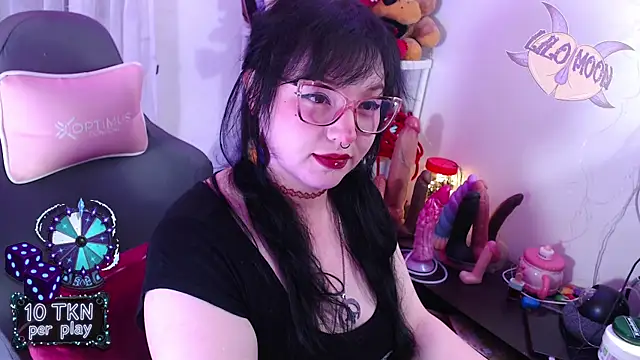 LiloMoon69 online show from January 15, 11:57 am