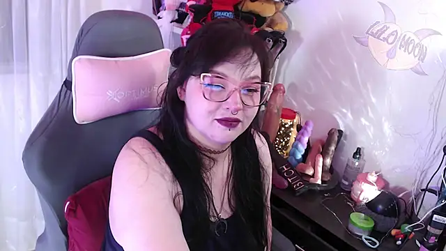 LiloMoon69 online show from September 10, 12:04 pm