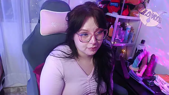 LiloMoon69 online show from March 20, 6:52 am