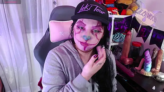 LiloMoon69 online show from October 24, 3:49 am