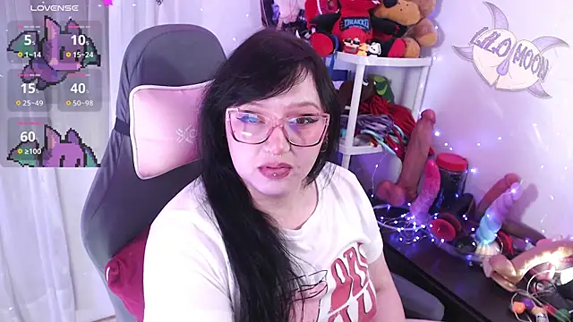 LiloMoon69 online show from March 21, 12:45 am