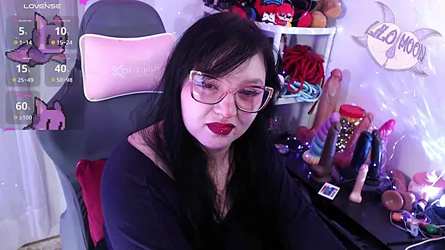 LiloMoon69 online show from February 23, 3:12 pm