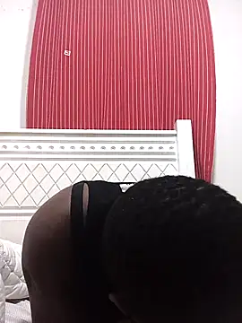 Snapshot of sexyblackya chatting on July 7, 7:50 pm sexyblackya online show from July 7, 7:50 pm