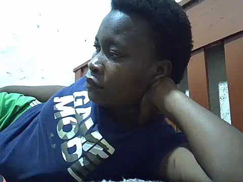 sexyblackya online show from March 7, 5:47 am