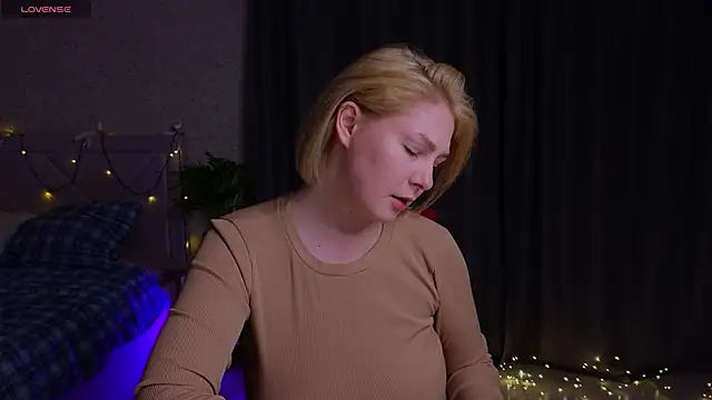 Catherine River online show from February 18, 6:04 pm