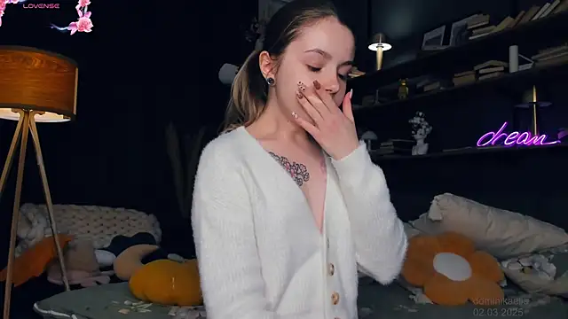 DominikaElis online show from March 3, 12:34 am