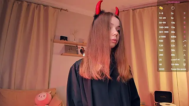 DominikaElis online show from March 13, 8:03 pm