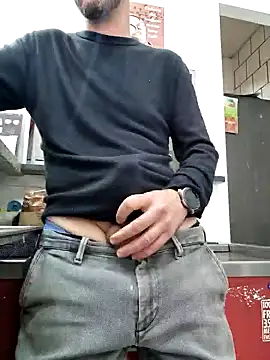 PublicNoFace online show from January 28, 11:38 am
