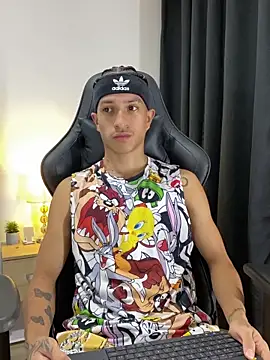  CamiloBass online show from March 22, 1:20 am