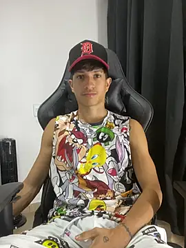  CamiloBass online show from March 8, 8:01 pm