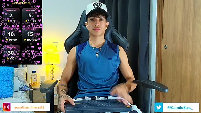  CamiloBass online show from March 29, 1:18 am