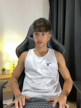  CamiloBass online show from March 20, 1:28 am