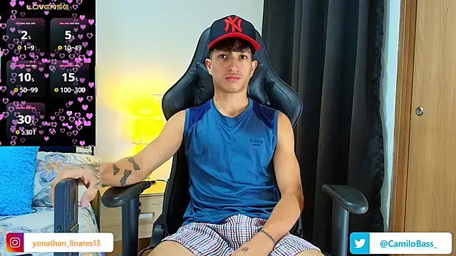  CamiloBass online show from March 27, 8:32 pm