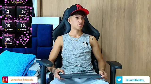  CamiloBass online show from February 14, 10:54 pm