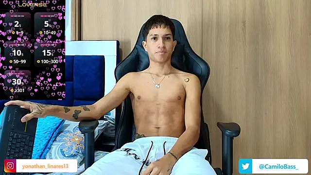  CamiloBass online show from October 26, 7:47 pm