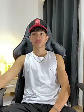  CamiloBass online show from March 14, 1:00 am